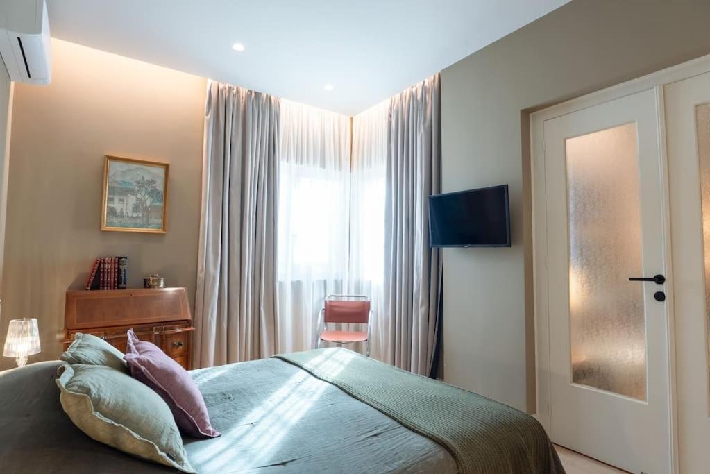 Aphrodite's Hideaway Apartment *